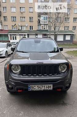 Позашляховик / Кросовер Jeep Renegade 2016 в Львові