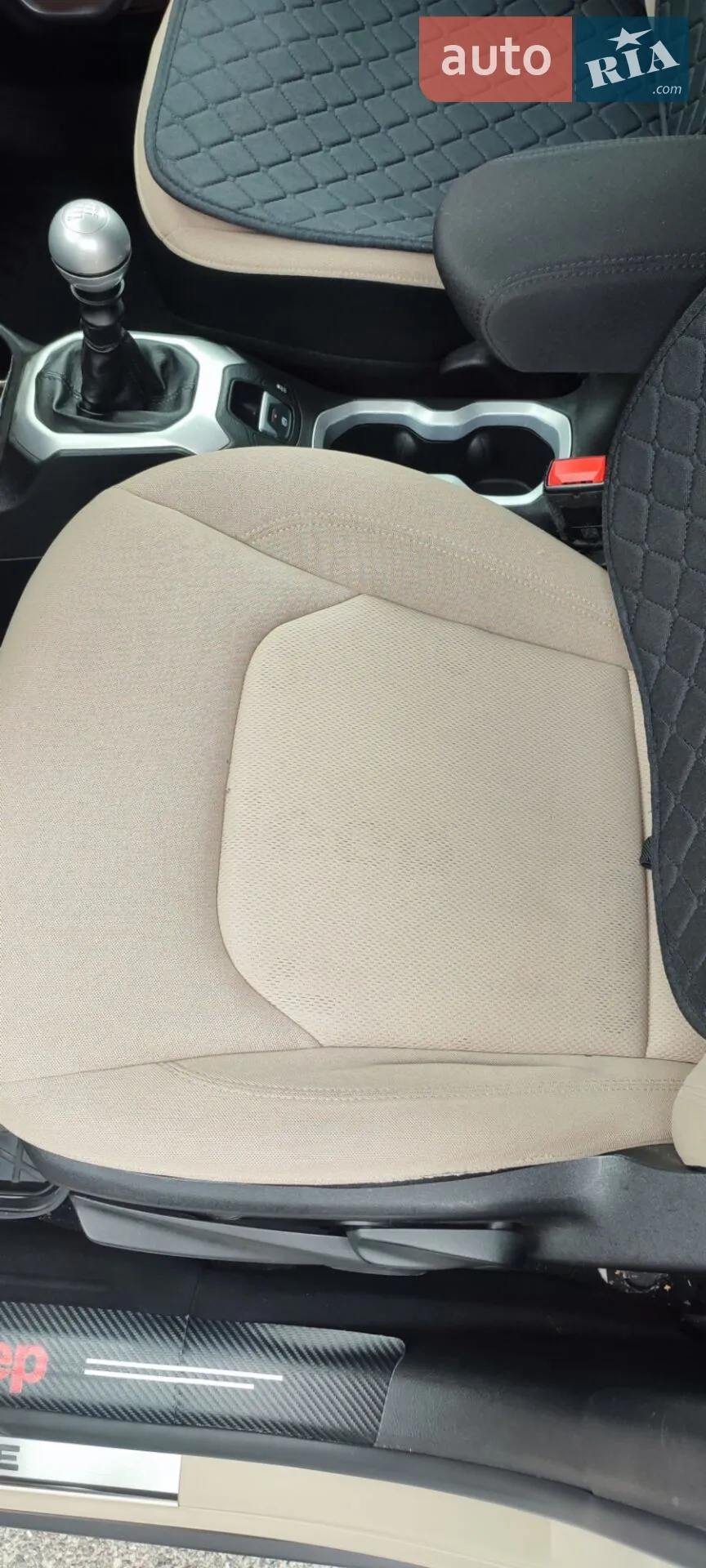 2015 Jeep Renegade - мініатюра 18