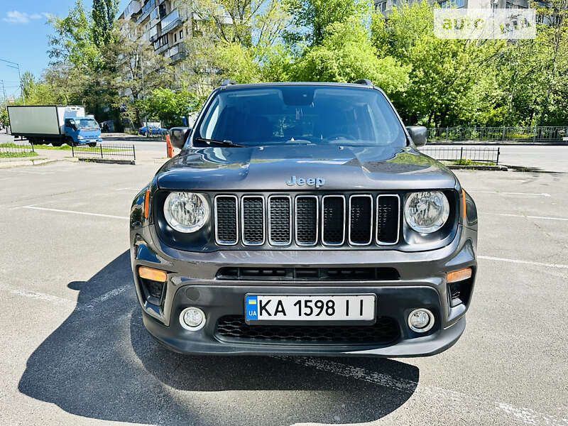 Внедорожник / Кроссовер Jeep Renegade 2019 в Киеве