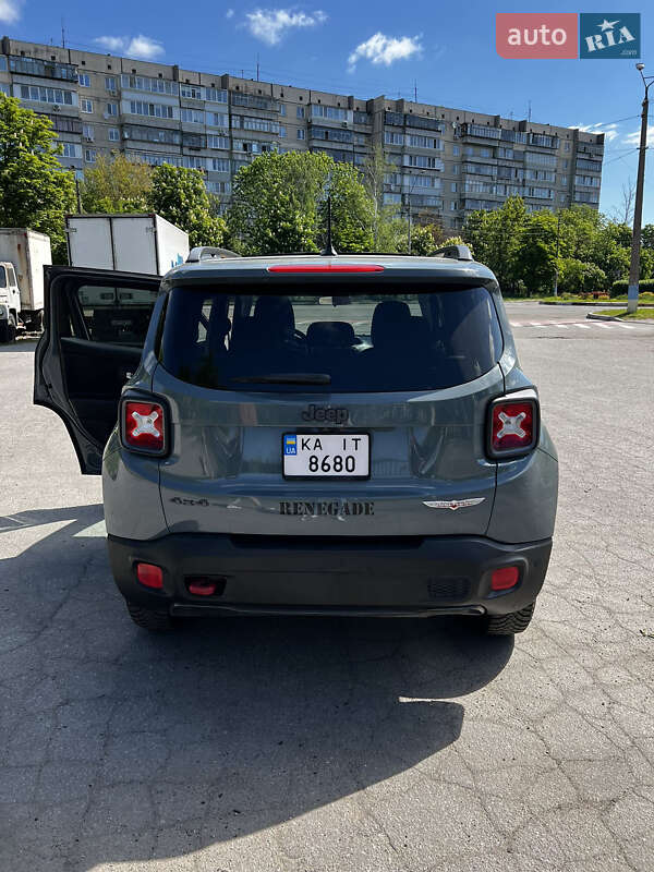 Позашляховик / Кросовер Jeep Renegade 2015 в Броварах