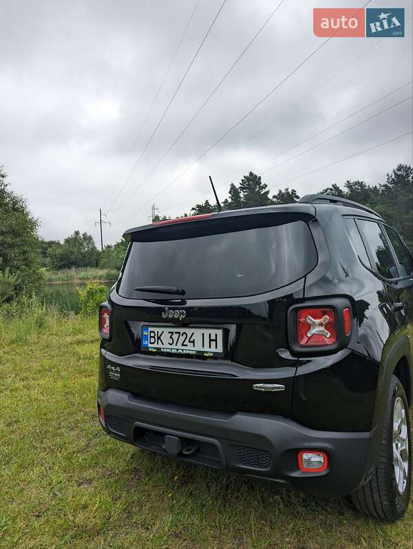 Позашляховик / Кросовер Jeep Renegade 2015 в Києві