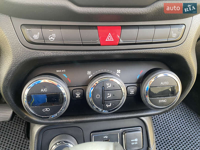 Позашляховик / Кросовер Jeep Renegade 2017 в Полтаві