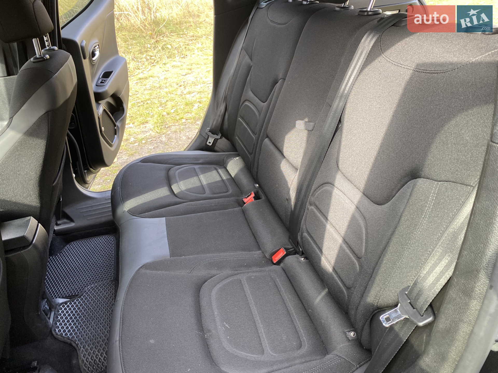 2017 Jeep Renegade - мініатюра 28