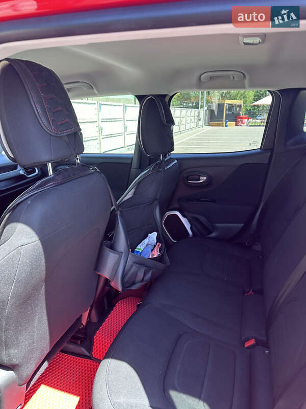 Внедорожник / Кроссовер Jeep Renegade 2018 в Кривом Роге