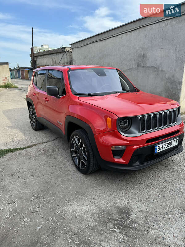 Внедорожник / Кроссовер Jeep Renegade 2020 в Конотопе