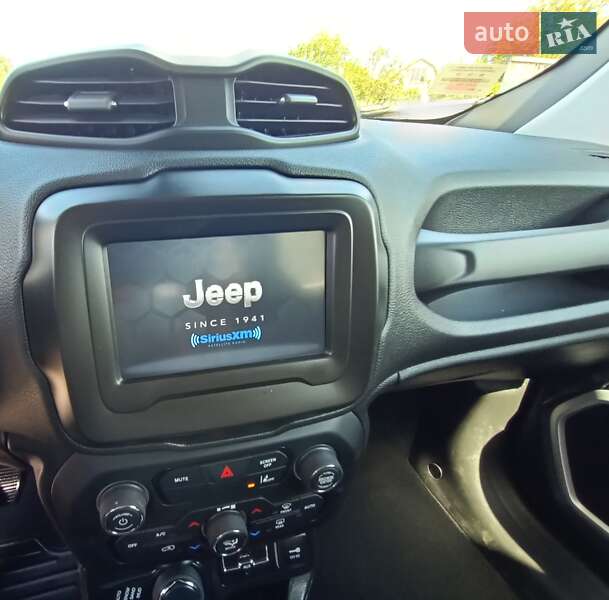 Позашляховик / Кросовер Jeep Renegade 2021 в Василькові