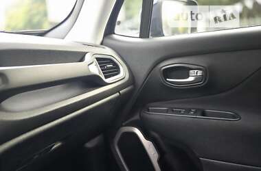 Внедорожник / Кроссовер Jeep Renegade 2019 в 