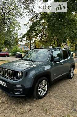 Позашляховик / Кросовер Jeep Renegade 2018 в 