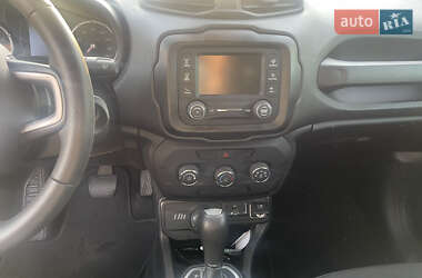 Внедорожник / Кроссовер Jeep Renegade 2017 в Одессе