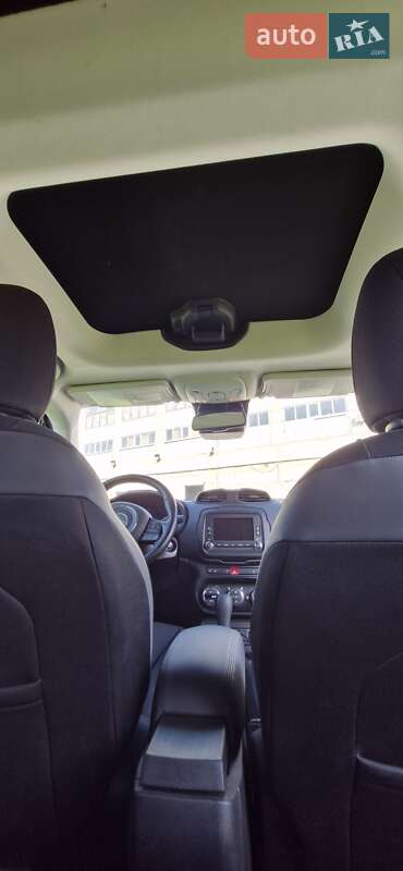Позашляховик / Кросовер Jeep Renegade 2017 в Одесі