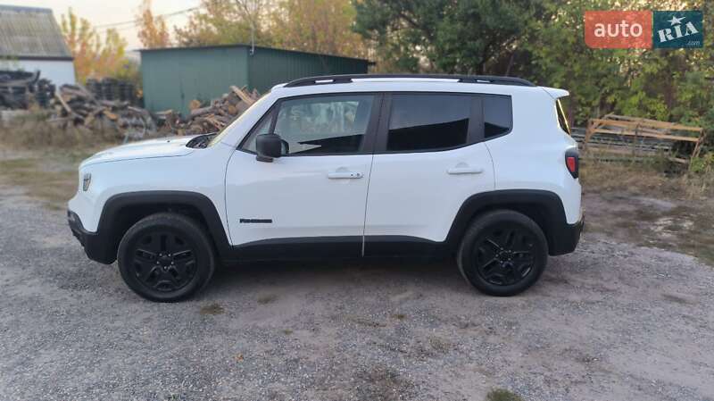 Внедорожник / Кроссовер Jeep Renegade 2018 в Смеле