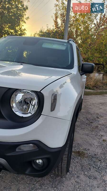 Внедорожник / Кроссовер Jeep Renegade 2018 в Смеле