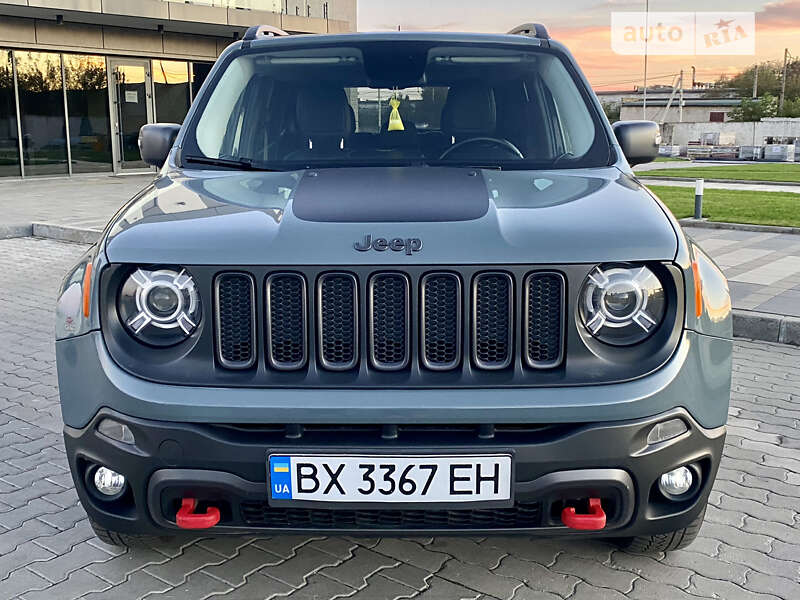 Позашляховик / Кросовер Jeep Renegade 2016 в Хмельницькому