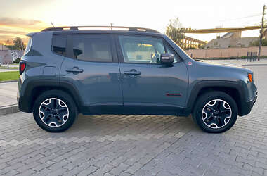 Позашляховик / Кросовер Jeep Renegade 2016 в Хмельницькому