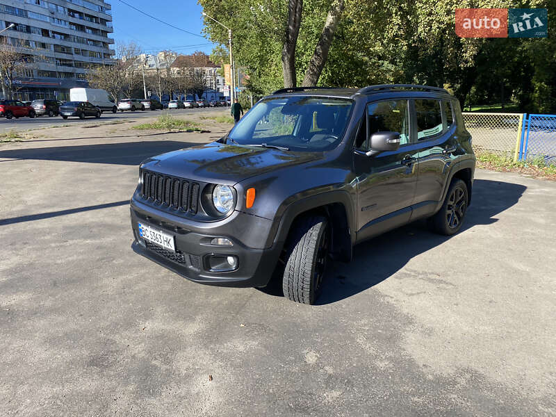Позашляховик / Кросовер Jeep Renegade 2016 в Львові