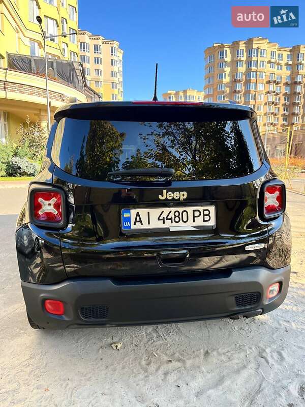 Внедорожник / Кроссовер Jeep Renegade 2018 в Ирпене