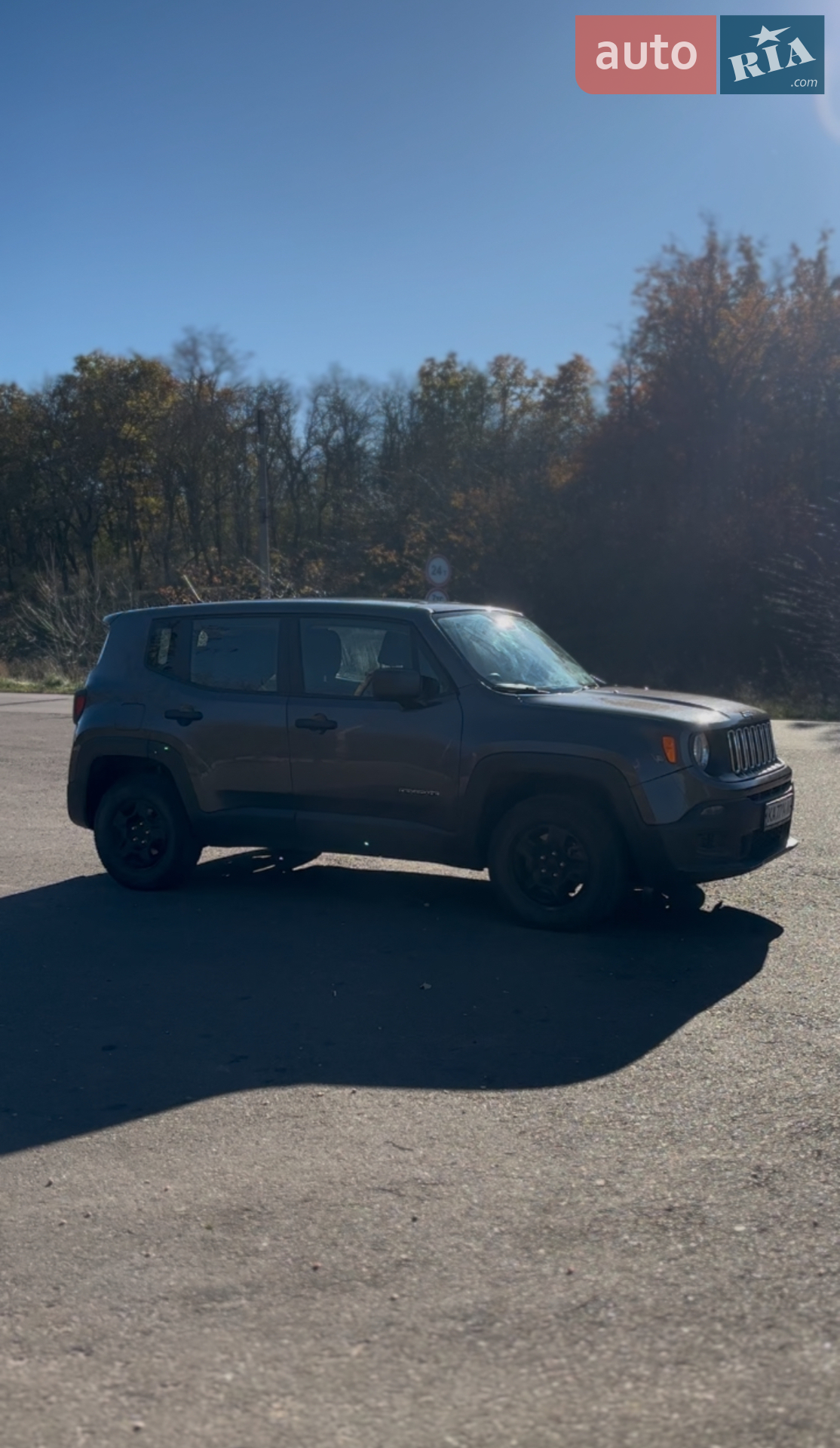 2017 Jeep Renegade - мініатюра 2