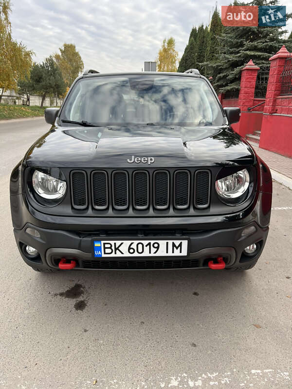 Внедорожник / Кроссовер Jeep Renegade 2018 в Ровно