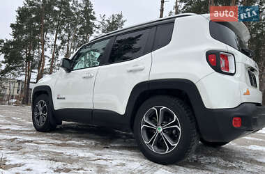 Внедорожник / Кроссовер Jeep Renegade 2016 в Киеве