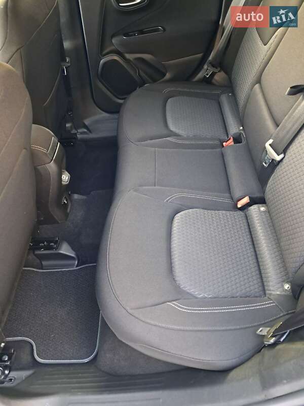 Позашляховик / Кросовер Jeep Renegade 2020 в Харкові