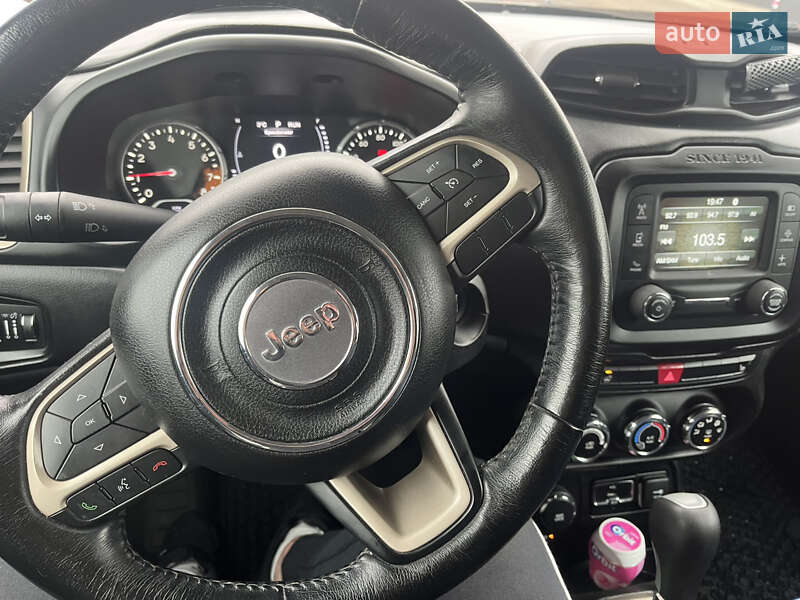 Внедорожник / Кроссовер Jeep Renegade 2017 в Харькове