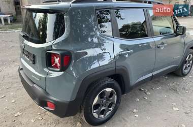 Позашляховик / Кросовер Jeep Renegade 2017 в Одесі