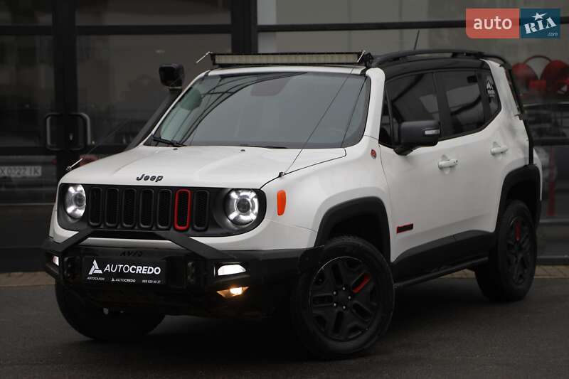 Позашляховик / Кросовер Jeep Renegade 2016 в Харкові