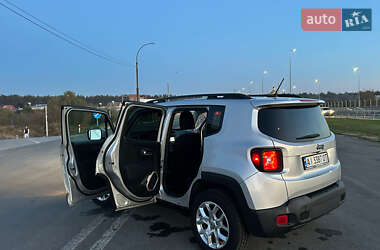 Внедорожник / Кроссовер Jeep Renegade 2016 в 