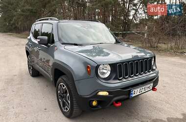 Позашляховик / Кросовер Jeep Renegade 2016 в 