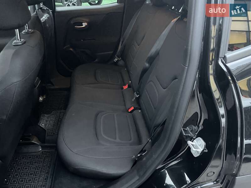 Внедорожник / Кроссовер Jeep Renegade 2020 в Одессе