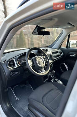 Внедорожник / Кроссовер Jeep Renegade 2021 в 
