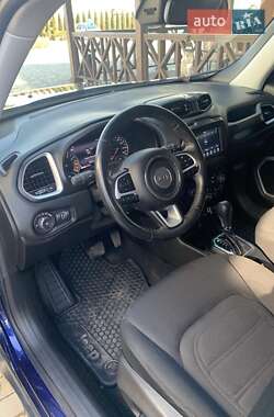 Внедорожник / Кроссовер Jeep Renegade 2021 в 