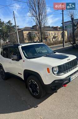 Позашляховик / Кросовер Jeep Renegade 2016 в Києві