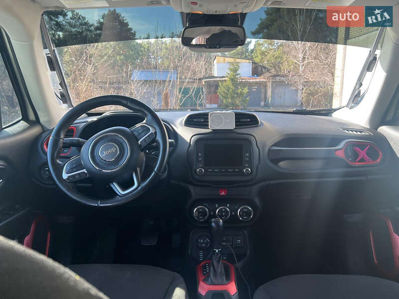 Внедорожник / Кроссовер Jeep Renegade 2016 в Киеве