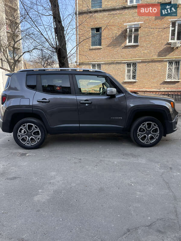Внедорожник / Кроссовер Jeep Renegade 2018 в Киеве фото 4 Внедорожник / Кроссовер Jeep Renegade 2018 в Киеве
