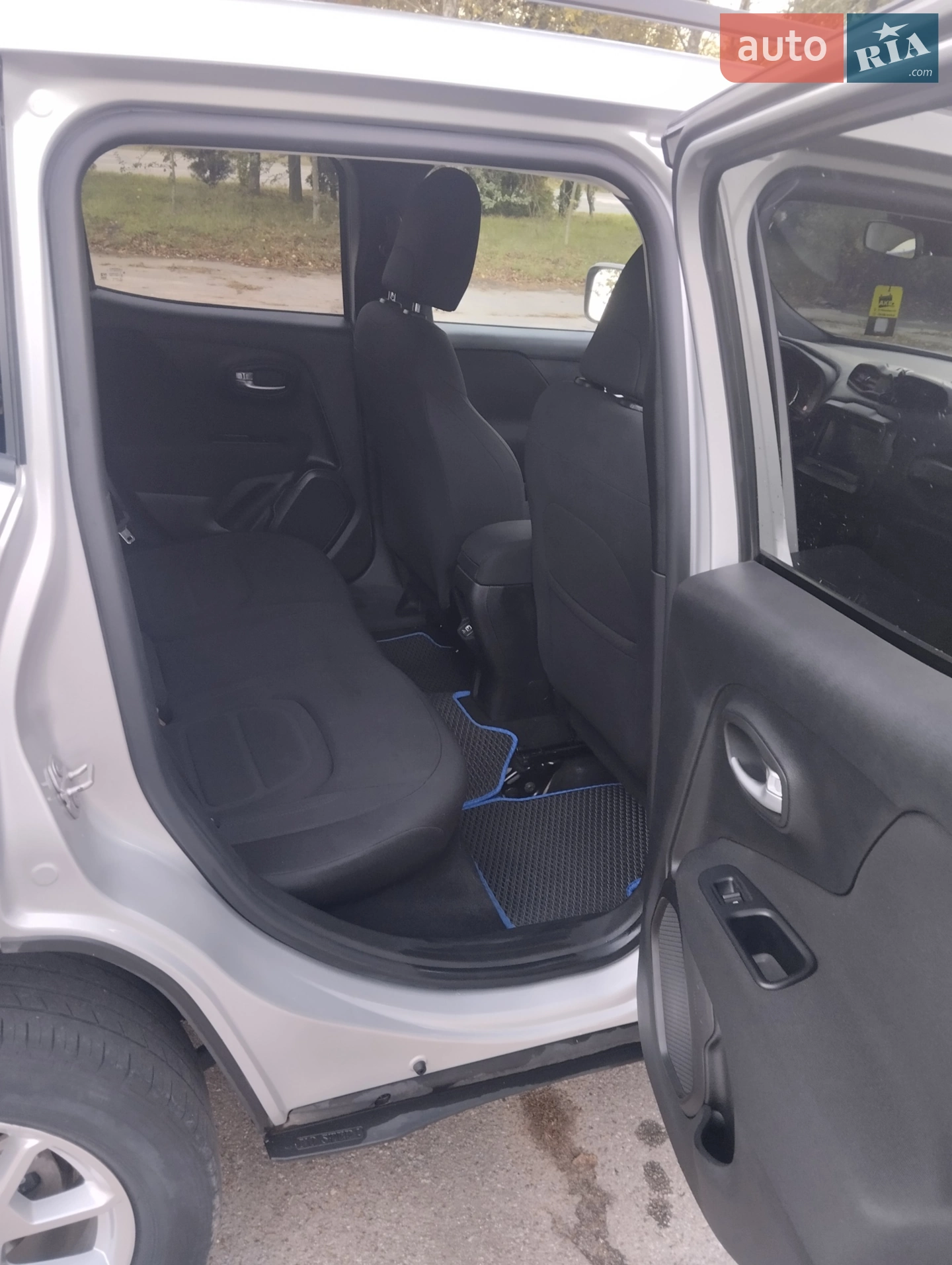 2019 Jeep Renegade - мініатюра 9