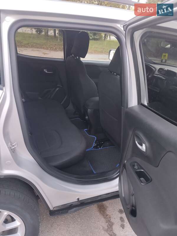 Внедорожник / Кроссовер Jeep Renegade 2019 в Житомире фото 9 Внедорожник / Кроссовер Jeep Renegade 2019 в Житомире