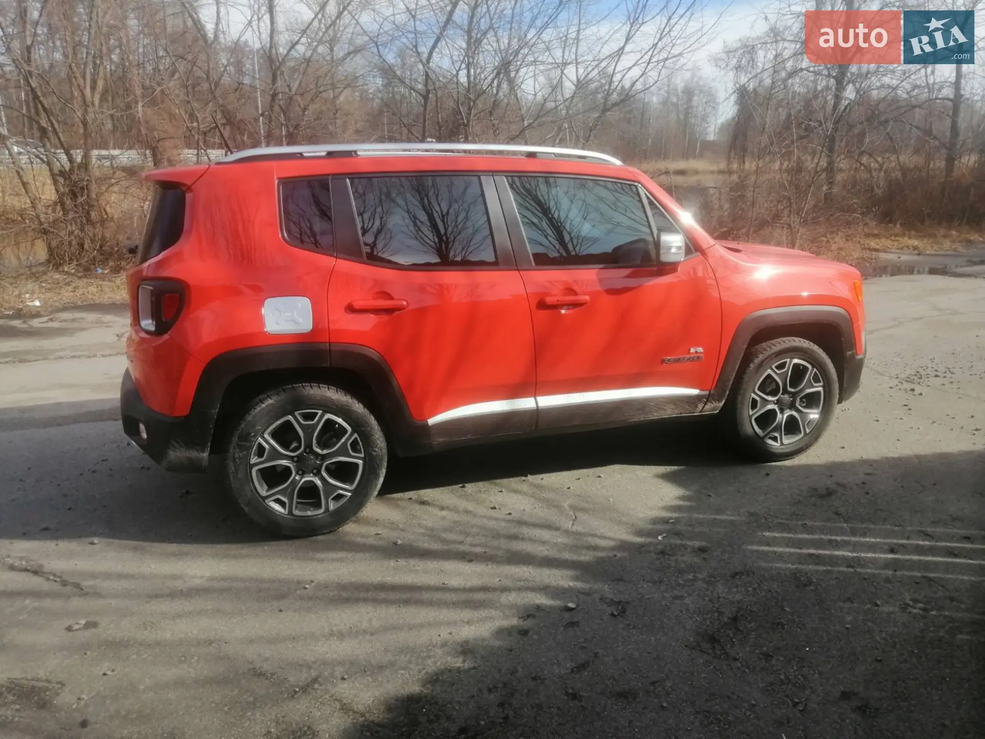 2017 Jeep Renegade - мініатюра 2