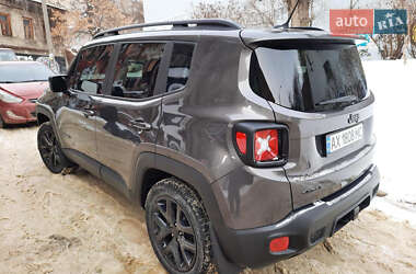 Позашляховик / Кросовер Jeep Renegade 2017 в 