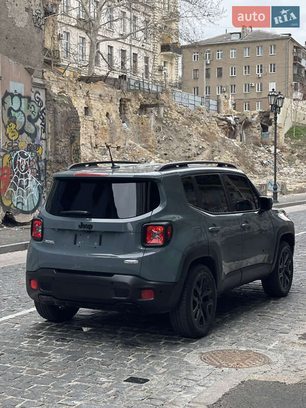 Позашляховик / Кросовер Jeep Renegade 2017 в Одесі