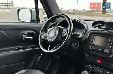 Внедорожник / Кроссовер Jeep Renegade 2016 в 