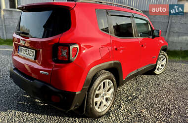 Внедорожник / Кроссовер Jeep Renegade 2016 в 