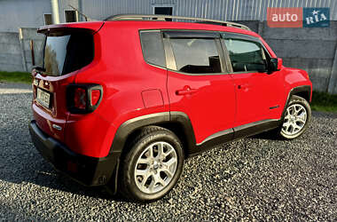 Внедорожник / Кроссовер Jeep Renegade 2016 в 