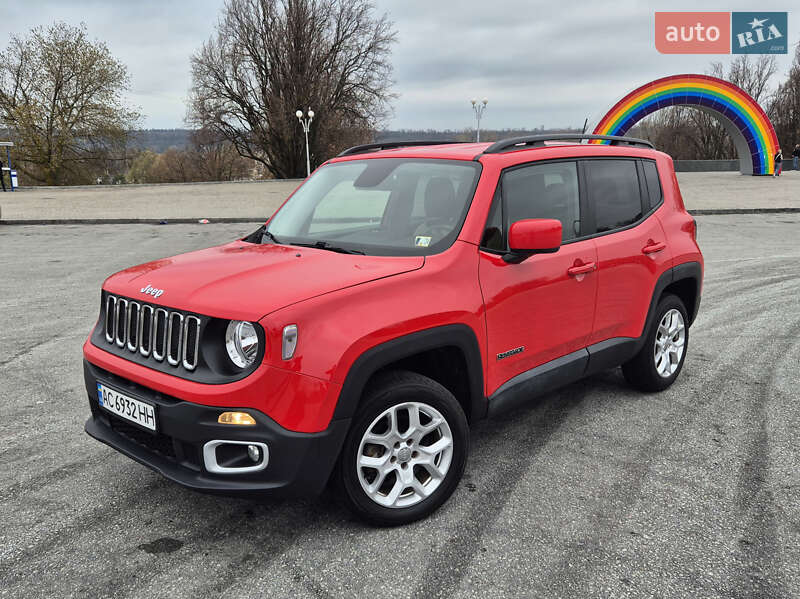 Позашляховик / Кросовер Jeep Renegade 2015 в 