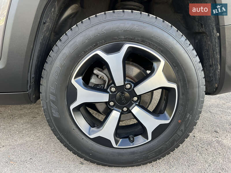 Внедорожник / Кроссовер Jeep Renegade 2019 в Киеве