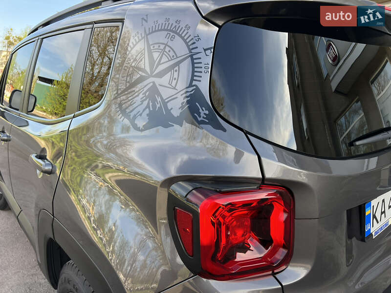 Внедорожник / Кроссовер Jeep Renegade 2019 в Киеве