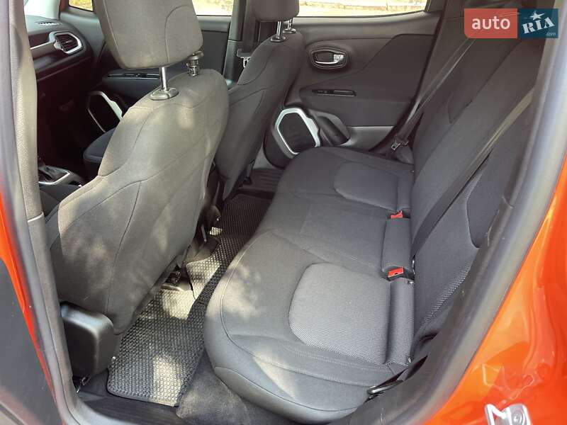 Внедорожник / Кроссовер Jeep Renegade 2018 в Николаеве