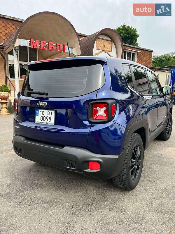 Внедорожник / Кроссовер Jeep Renegade 2017 в Новоселице