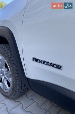 Позашляховик / Кросовер Jeep Renegade 2018 в 