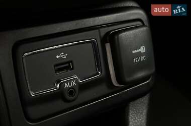 Позашляховик / Кросовер Jeep Renegade 2020 в 
